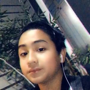 Meet your Posher, Aaron